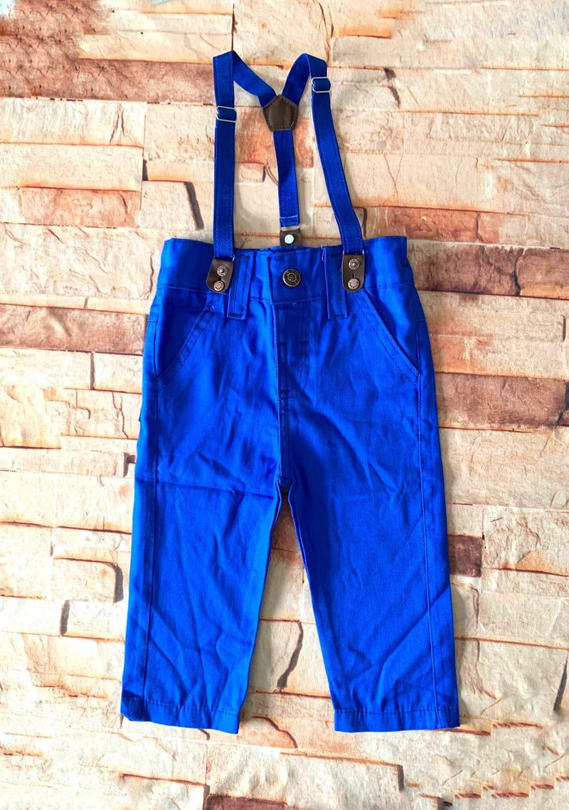 Calça infantil com suspensório