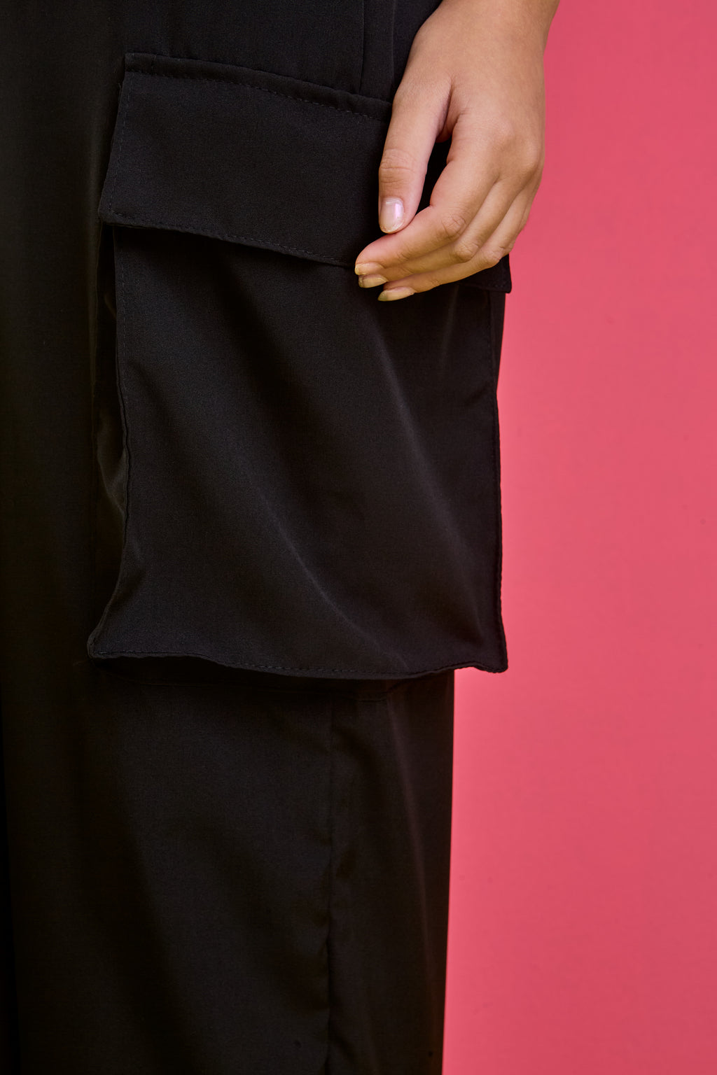 Macacão Cargo PRETO - Menina