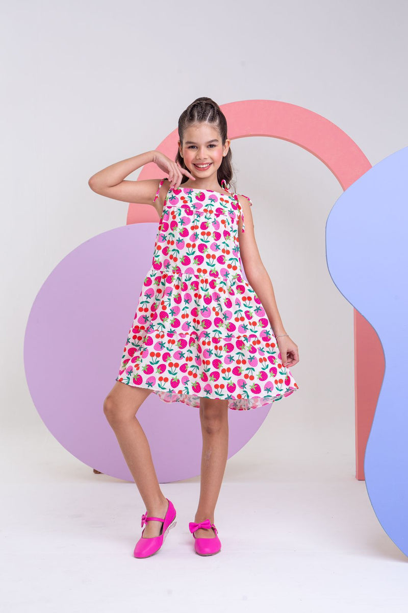 Vestido Infantil Morangos Menina
